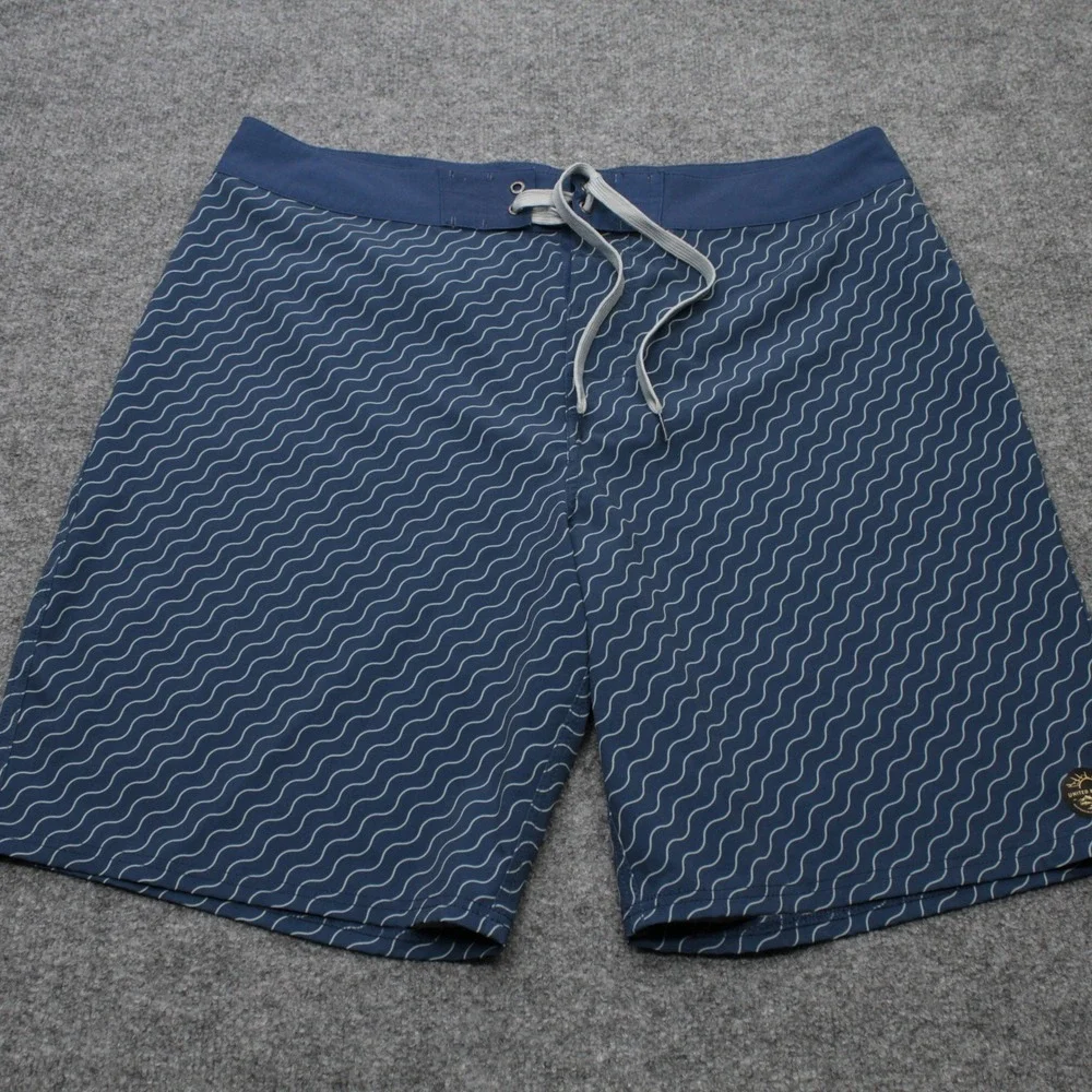 United By Blue Mens Size 36 Navy Wave Print Quick Dry Board Shorts Swim Trunks